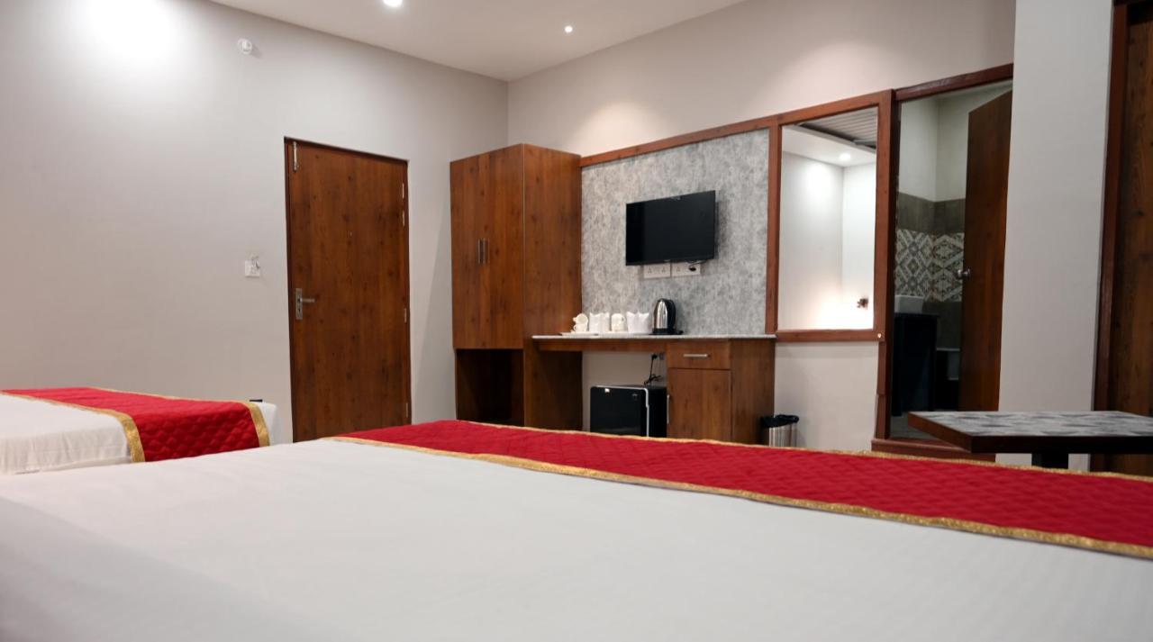 Hotel Singla Residency Kangra Extérieur photo