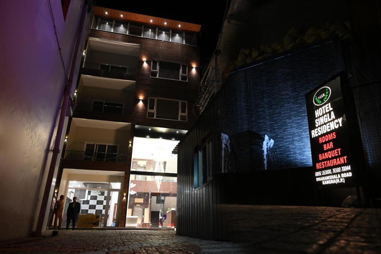 Hotel Singla Residency Kangra Extérieur photo